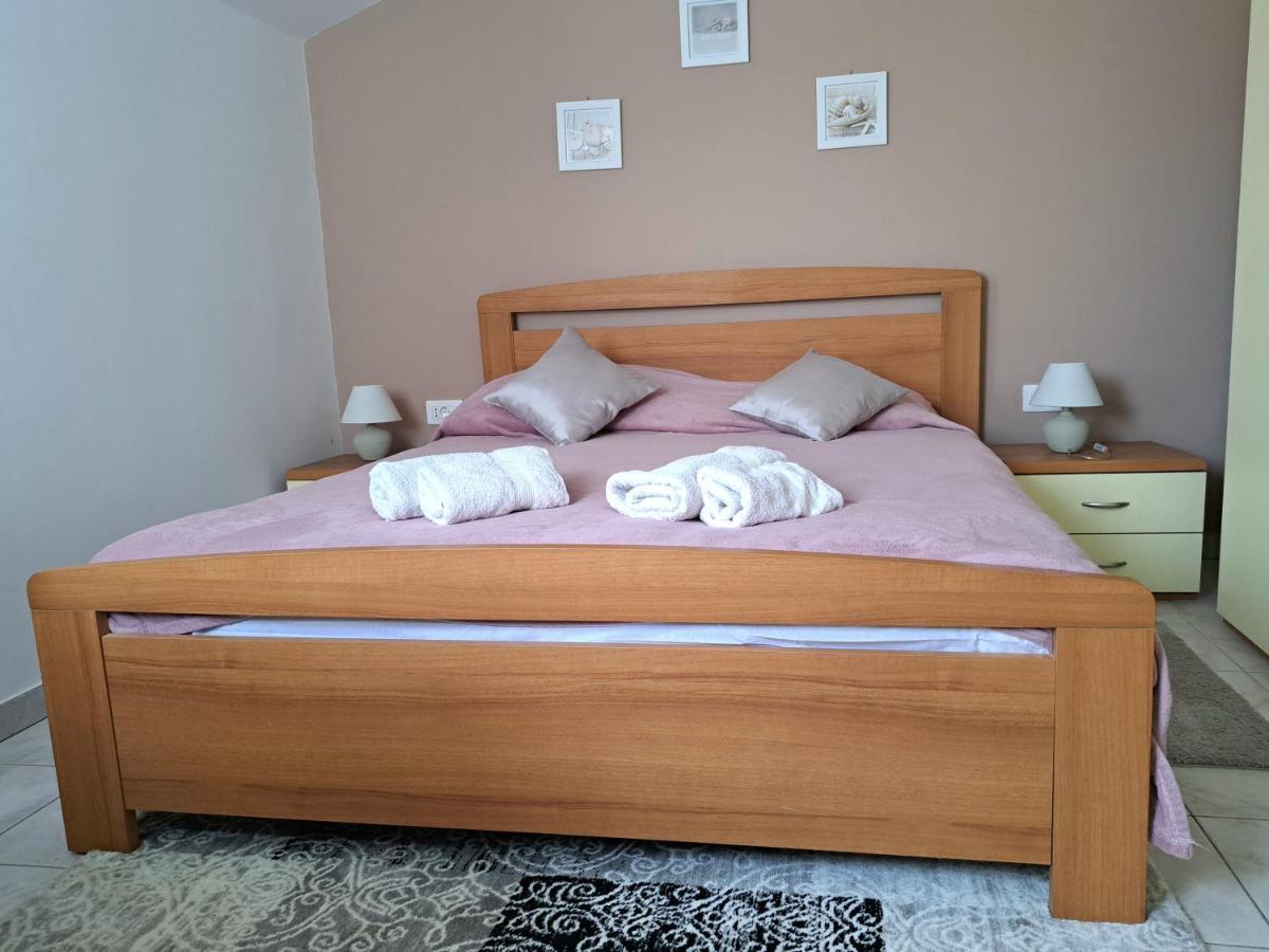Studio Apartman Olivera روفينج المظهر الخارجي الصورة